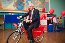 VC on bike 